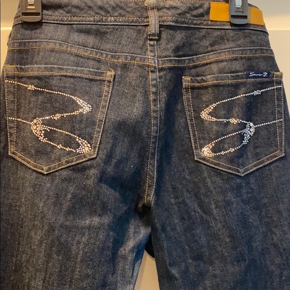 Jeans - Picture 2 of 4